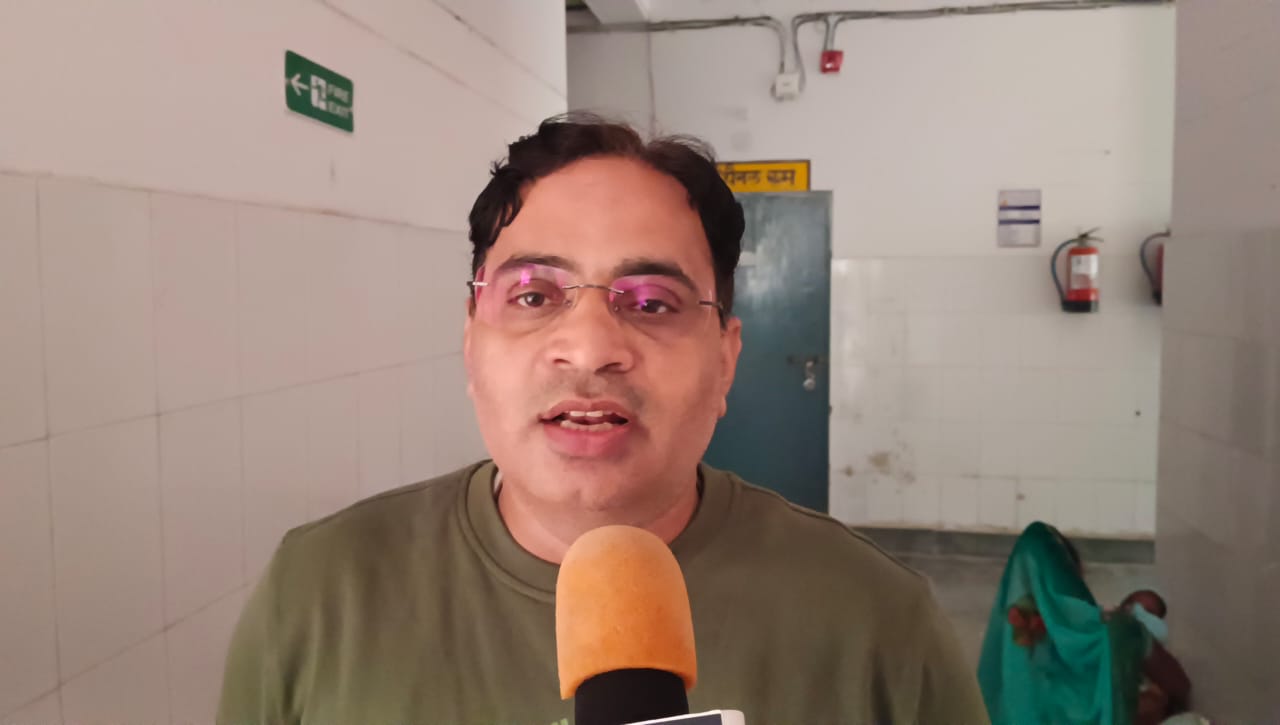 रामनगर: सामुदायिक स्वास्थ्य केंद्र में नसबंदी कैंप, 11 केस आए 10 महिलाओं का हुआ ऑपरेशन