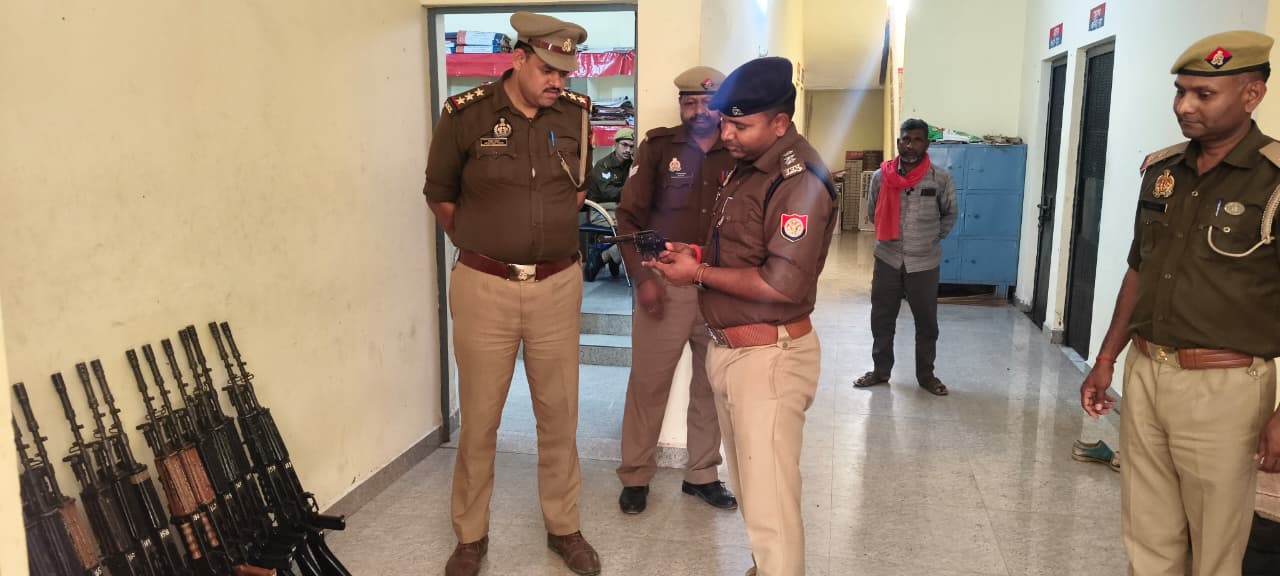 क्षेत्राधिकारी राजापुर द्वारा थाना रैपुरा का त्रैमासिक निरीक्षण किया गया