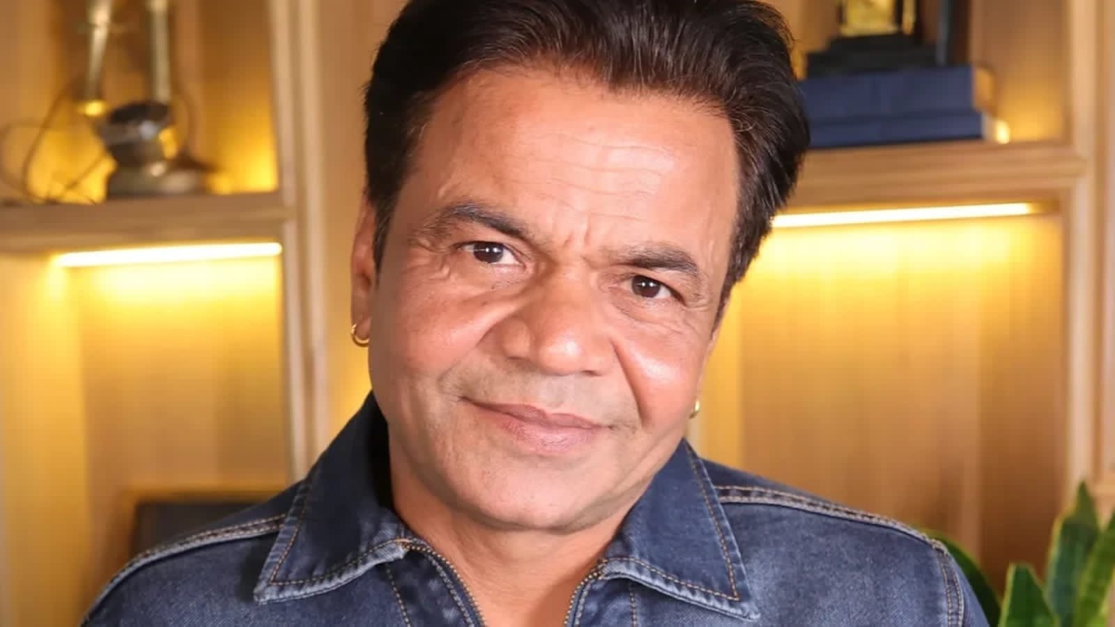 बॉलीवुड अभिनेता राजपाल यादव को दिल्ली हाईकोर्ट ने 3 महीने की जेल की सजा सुनाई है।