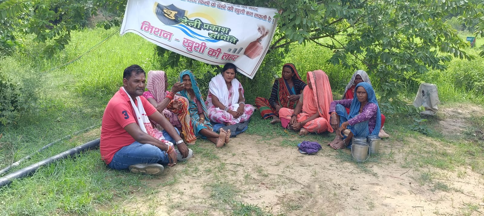 चित्रकूट: महिलाओं को अधिकारों की जानकारी, ‘एक पेड़ माँ के नाम’ अभियान से पर्यावरण बचाने का संदेश | जन चौपाल